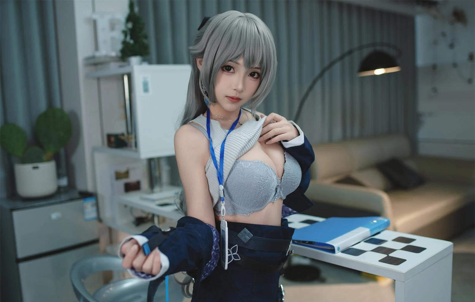 Bangni邦尼布洛妮娅87p2v